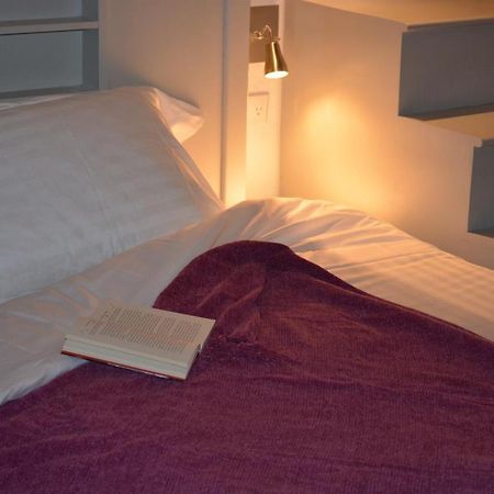 Luna Maya Hostel & Wellness Антигуа-Гватемала Экстерьер фото